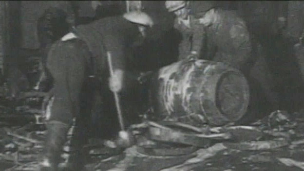 America Goes Dry with Prohibition Video - Prohibition - HISTORY.com