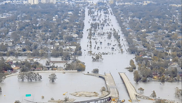 Hurricane Katrina slams into Gulf Coast - Aug 29, 2005 - 0