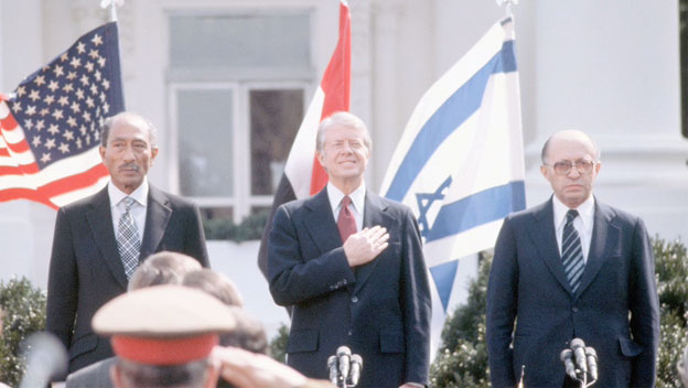 anwar sadat essay On november 19, 1977, egyptian president anwar sadat flew to tel aviv and told israelis what they had waited decades to hear from an arab. anwar sadat essay On november 19, 1977, egyptian president anwar sadat flew to tel aviv and told israelis what they had waited decades to hear from an arab.