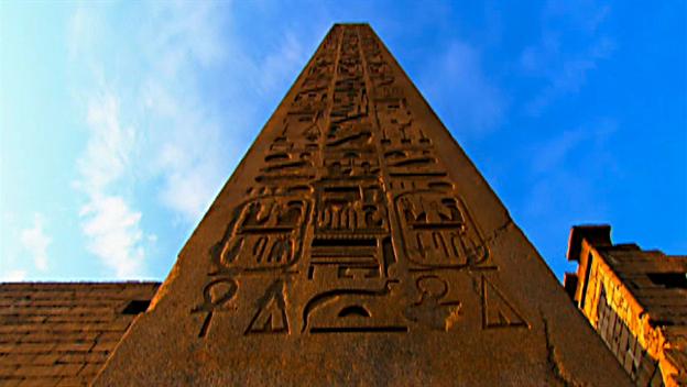 Building the Great Obelisks at Luxor
