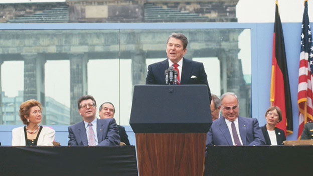 Reagan on Historic Visit to Berlin Wall