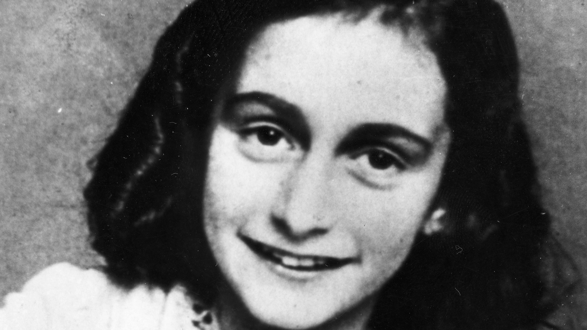 The diary of anne frank essay
